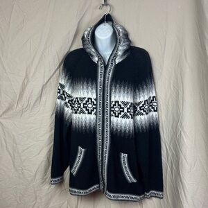 South American Side alpaca wool sweater cardigan made in Peru. Unisex large